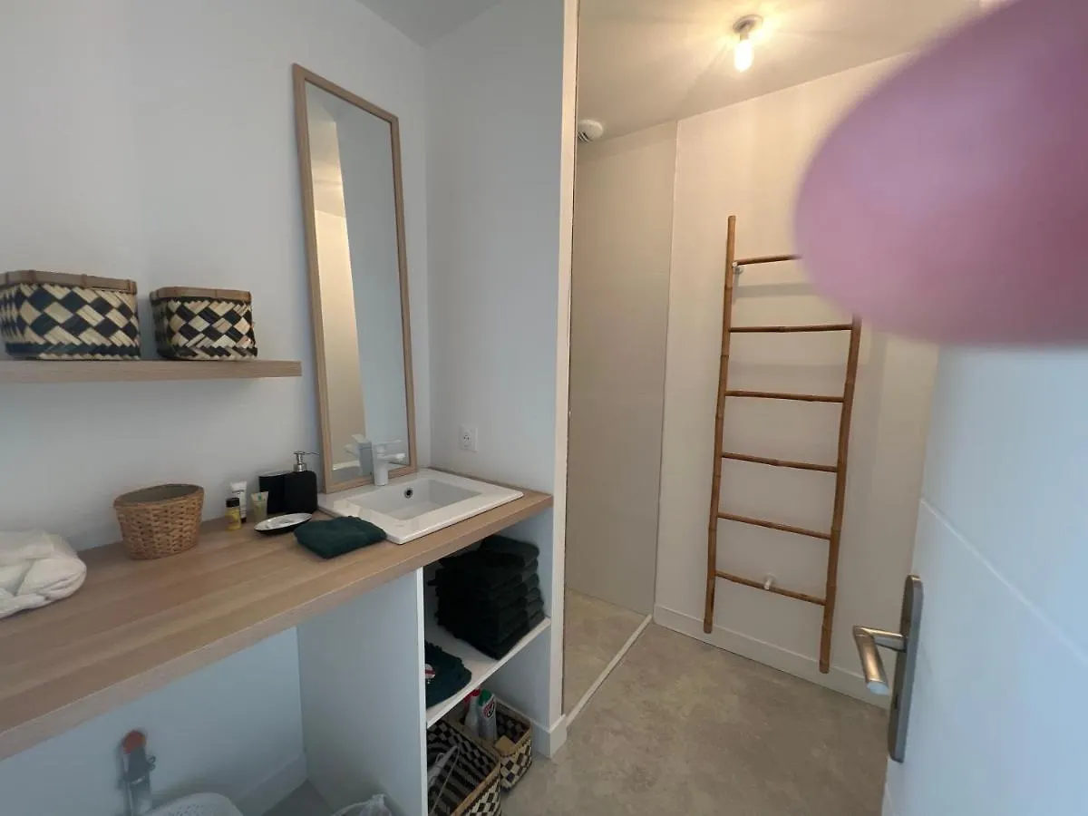 Bel Appartement Proche De Cannes Vallauris Apartment