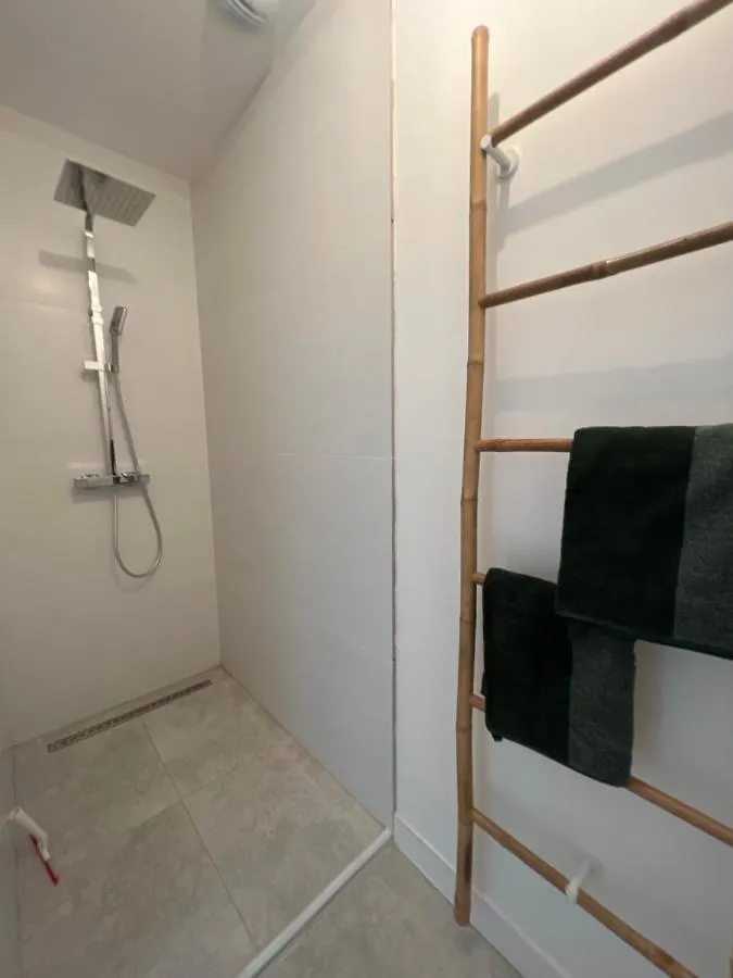Bel Appartement Proche De Cannes Vallauris Apartment