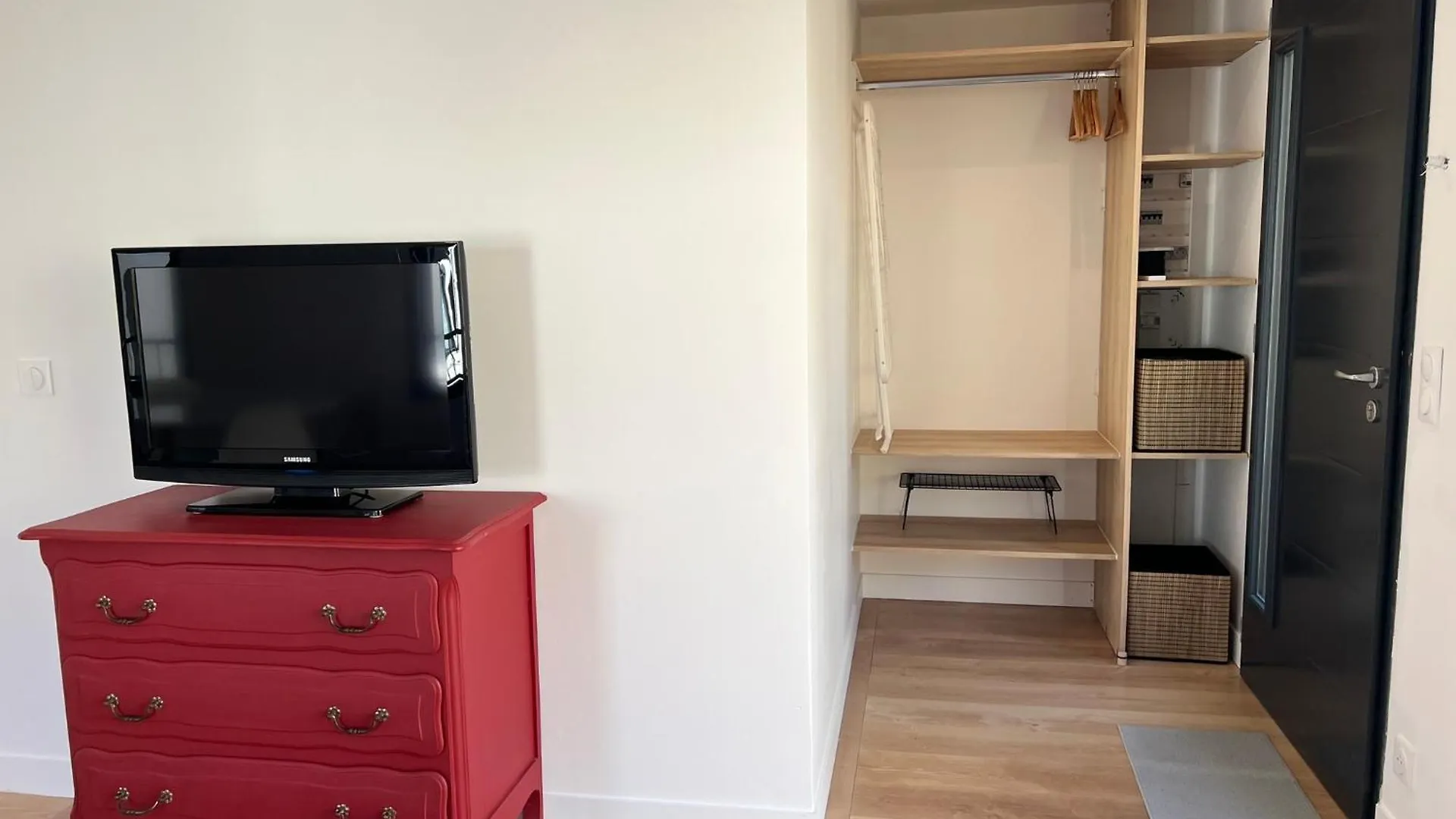 Bel Appartement Proche De Cannes Vallauris Apartment