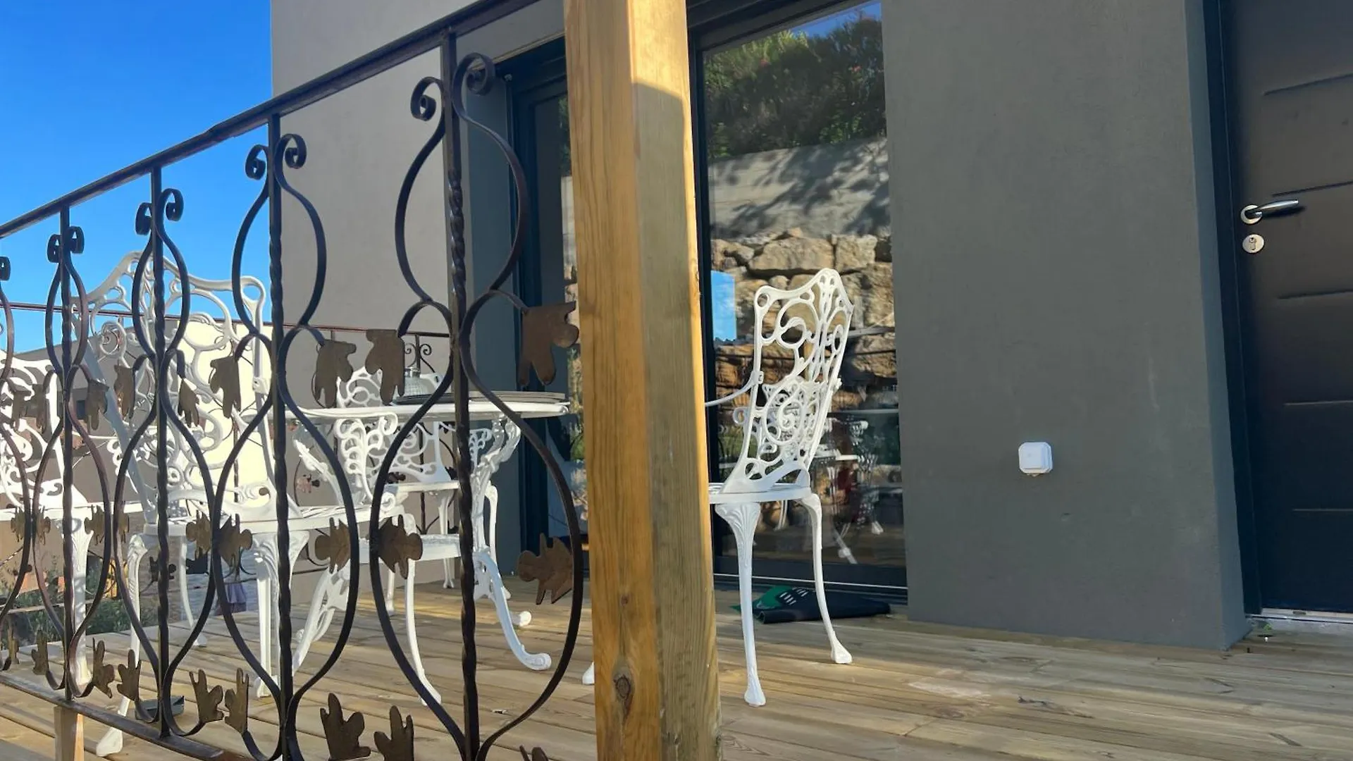 Bel Appartement Proche De Cannes Vallauris 0*,